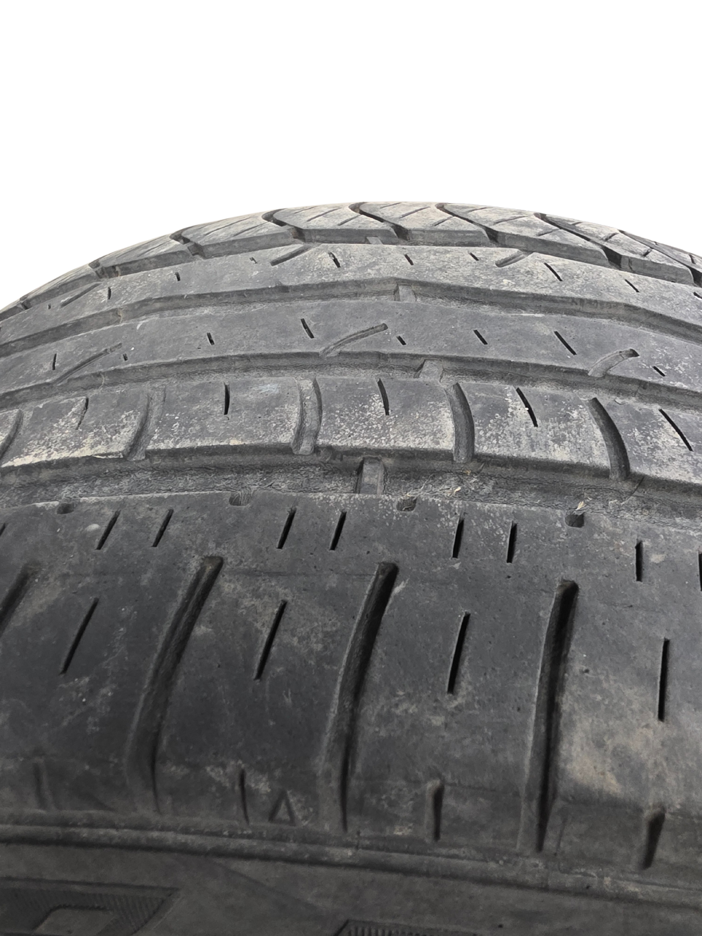 2055017 USED TIRE 3.5-5/32nds DOUGLAS PERFORMANCE