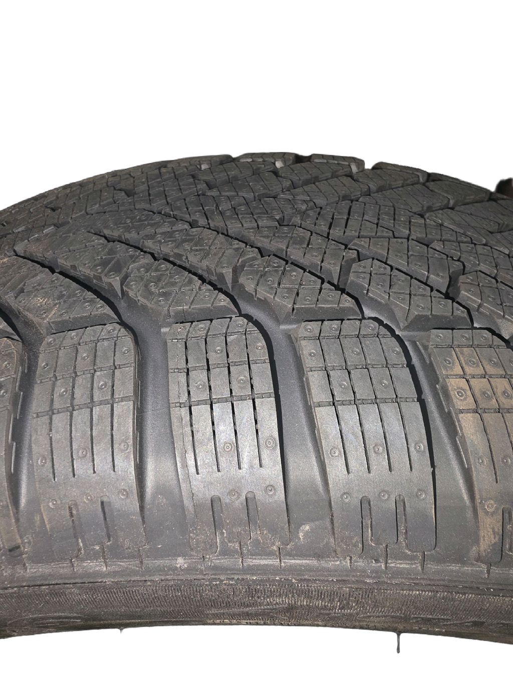 2056016 NEW PIRELLI CINTURATO WINTER TIRE
