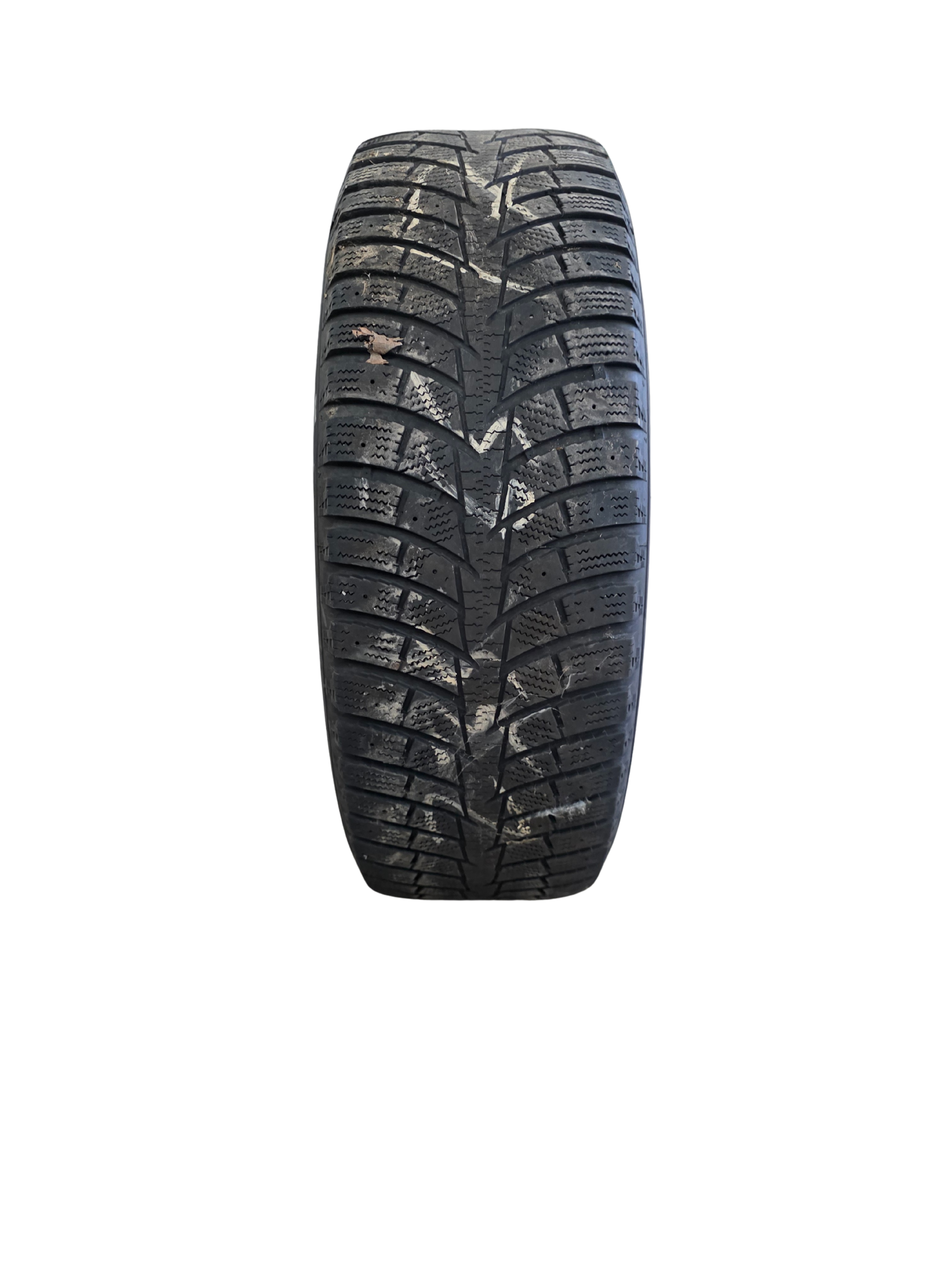 2356517 USED WINTER TIRE-3of 3 matches 4/32nds center 8/32nds outer edge
